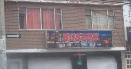 BOSTON BOGOTÁ BOSTON BOGOTÁ